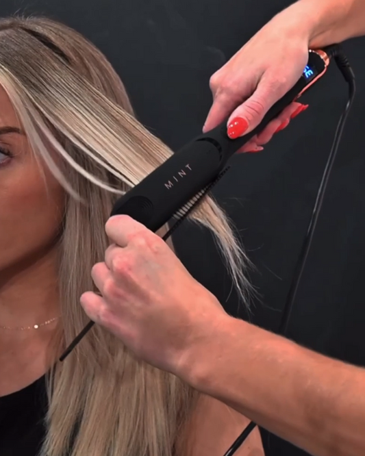MINT MIRA FLAT IRON